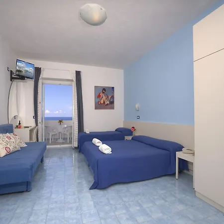 בית הארחה Imperamare 3*